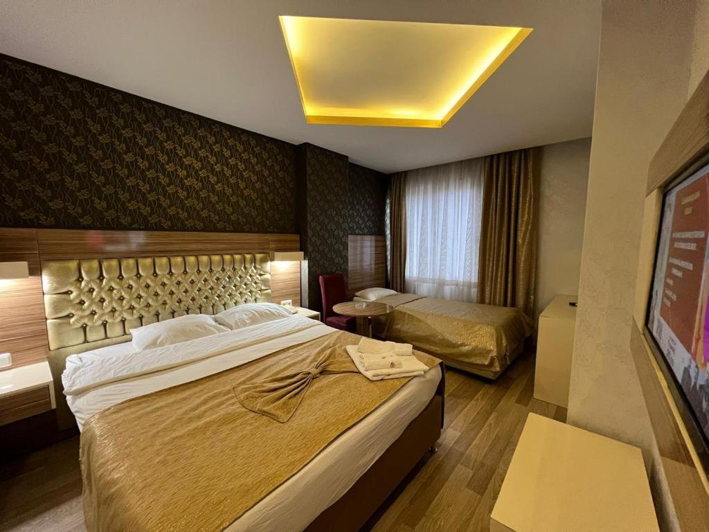 Grand Ezel Hotel Мерсин Экстерьер фото