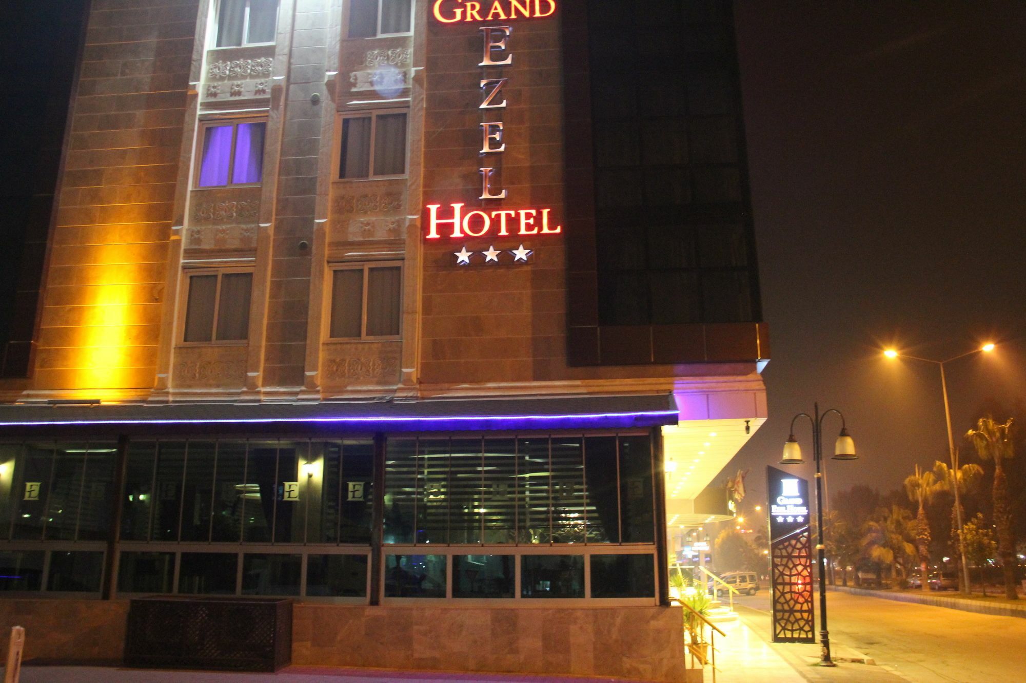 Grand Ezel Hotel Мерсин Экстерьер фото